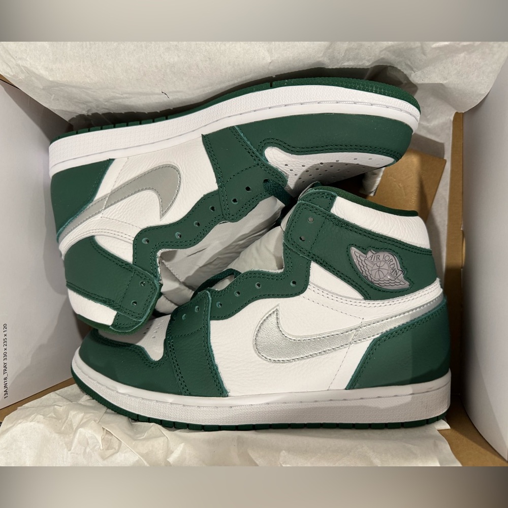 Jordan 1 Retro High OG Gorge Green